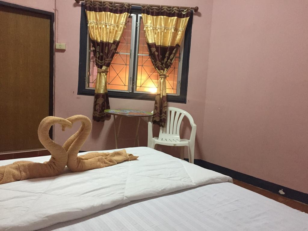 Marina Ao Nang Guesthouse Dış mekan fotoğraf